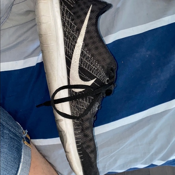 Nike Fury Running Shoes - Picture 2 of 7